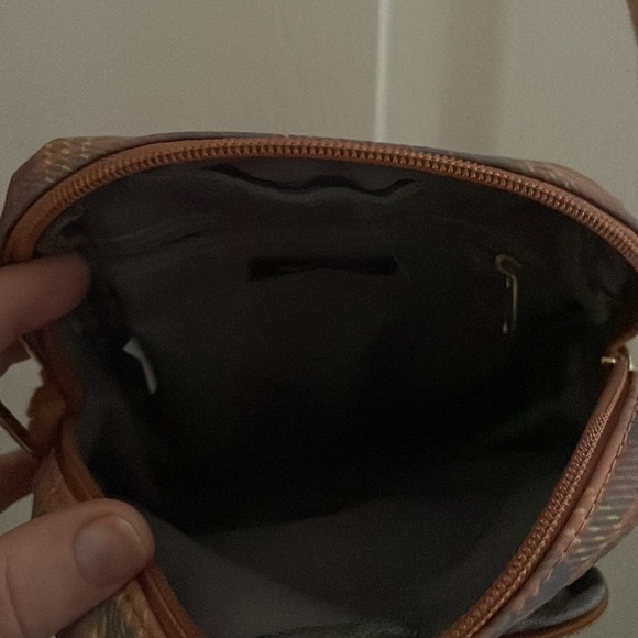 Wild fable   Never used   Smoke free home - Picture 3 of 4